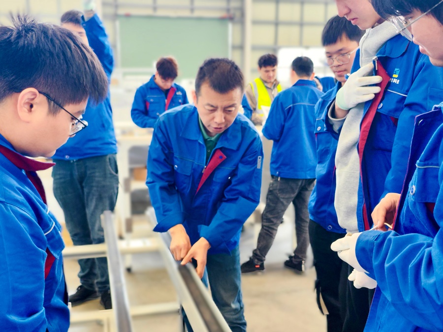 愛維絲生產現場5